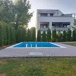 Vanessa Apartman